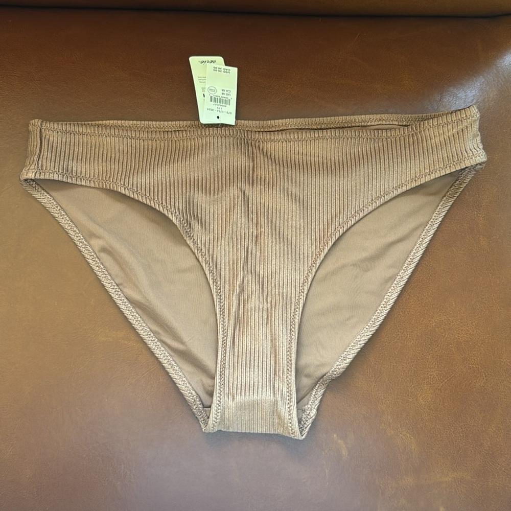 Aerie Warm Brown Ribbed Top